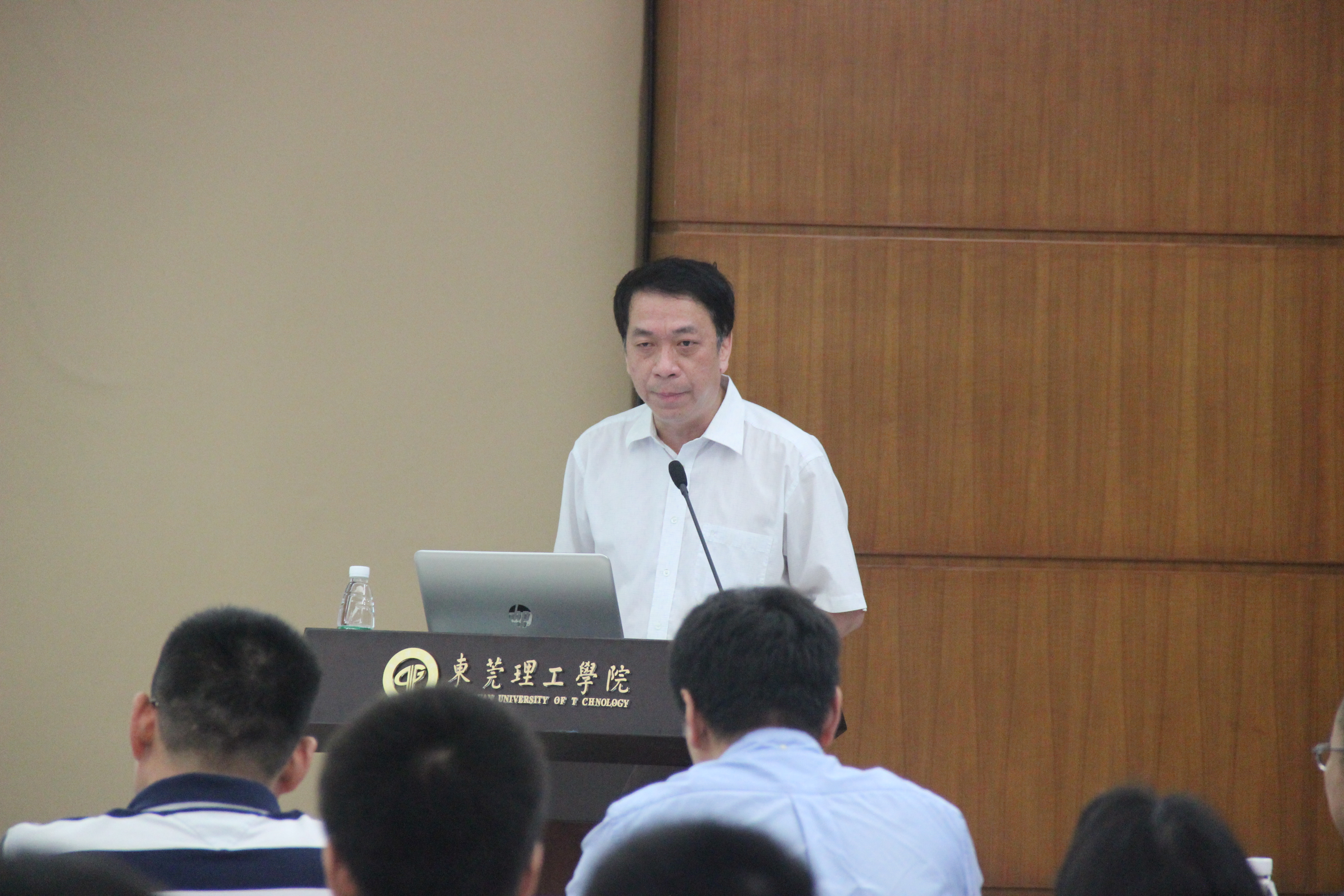 李琳校长致辞.JPG