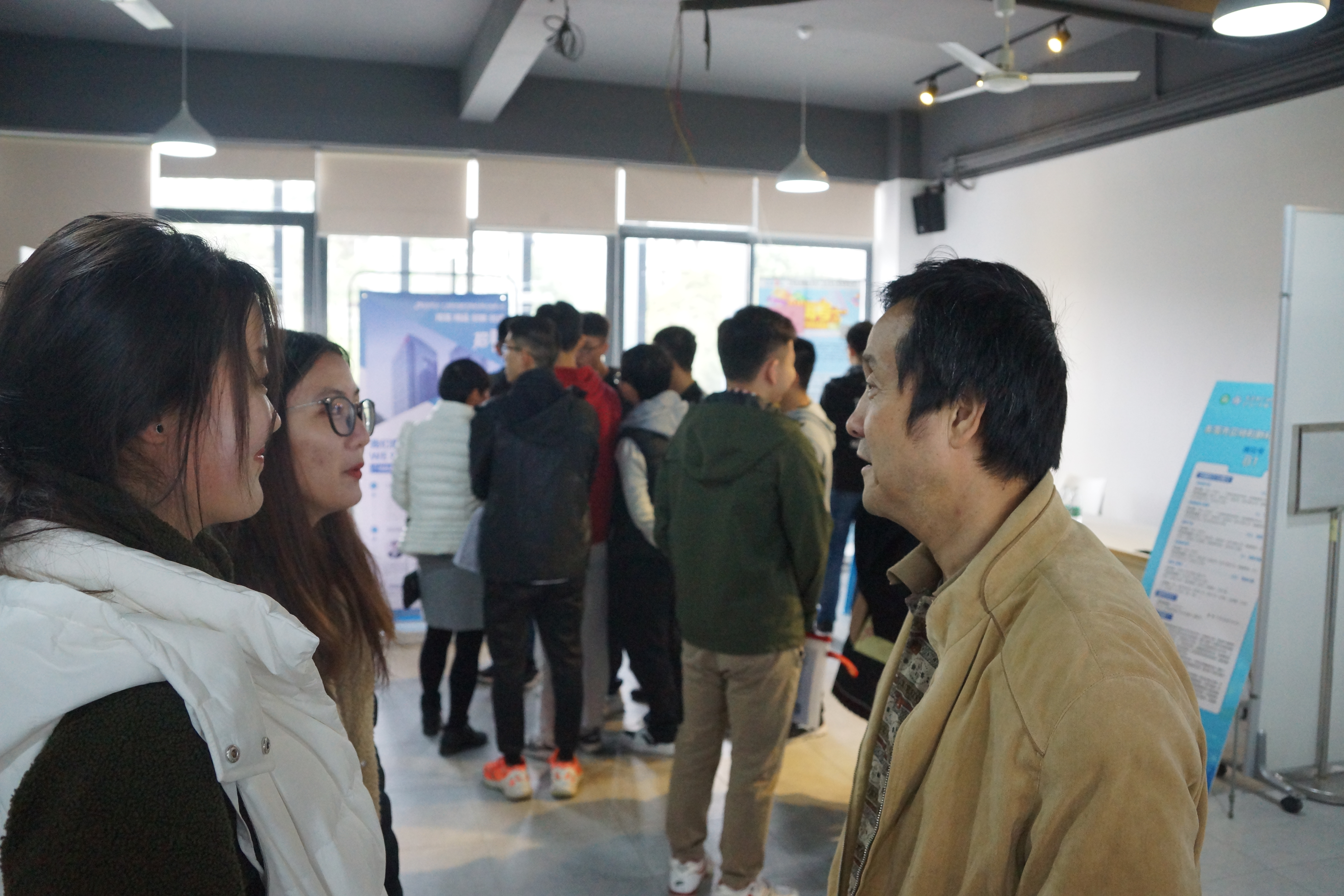 太阳集团官网2019届毕业生专场招聘会圆满结束1.png