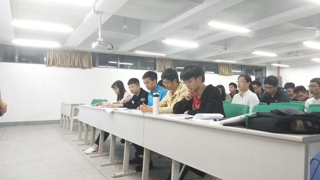 太阳集团官网学生党支部顺利召开预备党员转正答辩大会2.jpg